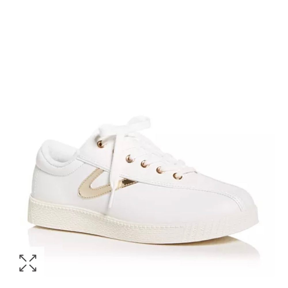 NWT Tretorn Sneakers Size 9